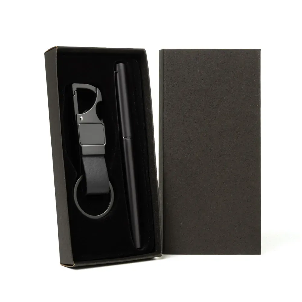 Caneta Roller E Chaveiro Cinza Em Metal E Pu Preto