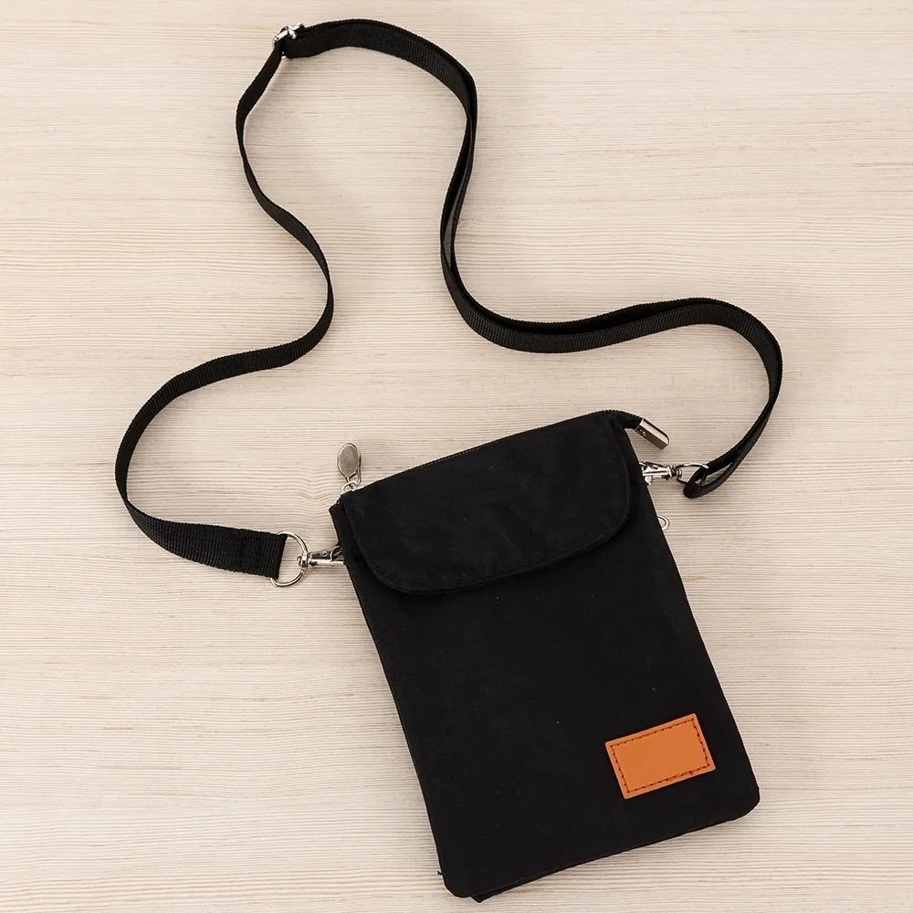 Mini Bolsa Transversal de Nylon 1L - Thumbnail 4