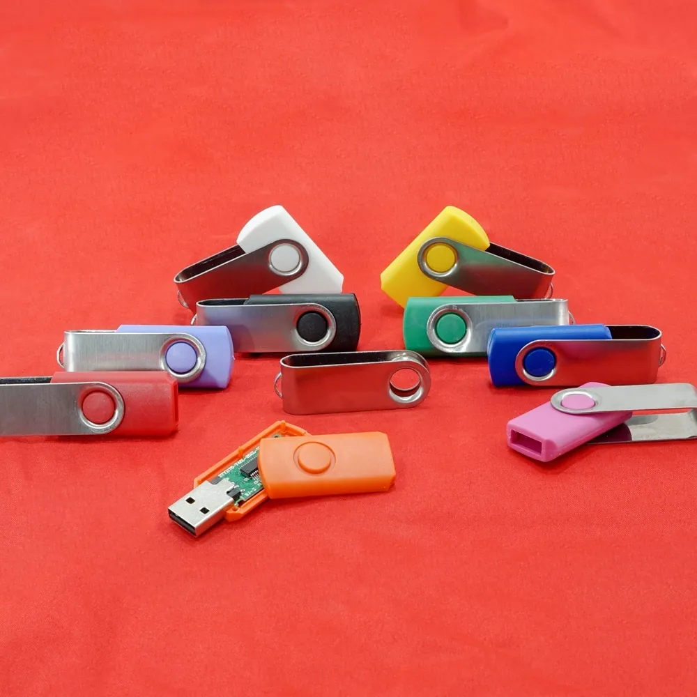 Carcaça Pen Drive Giratório Escovado - Thumbnail 2