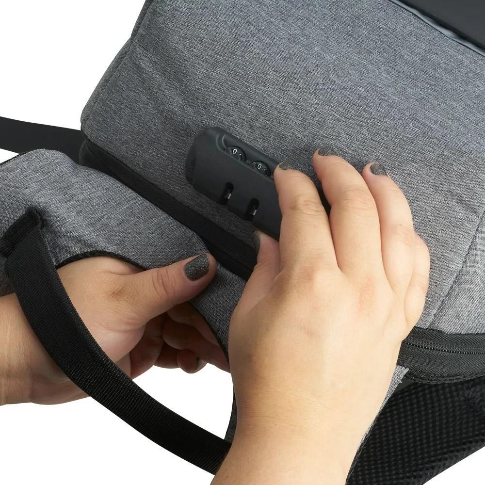 Mochila de Poliéster Anti-Furto USB com Segredo 31L - Thumbnail 9