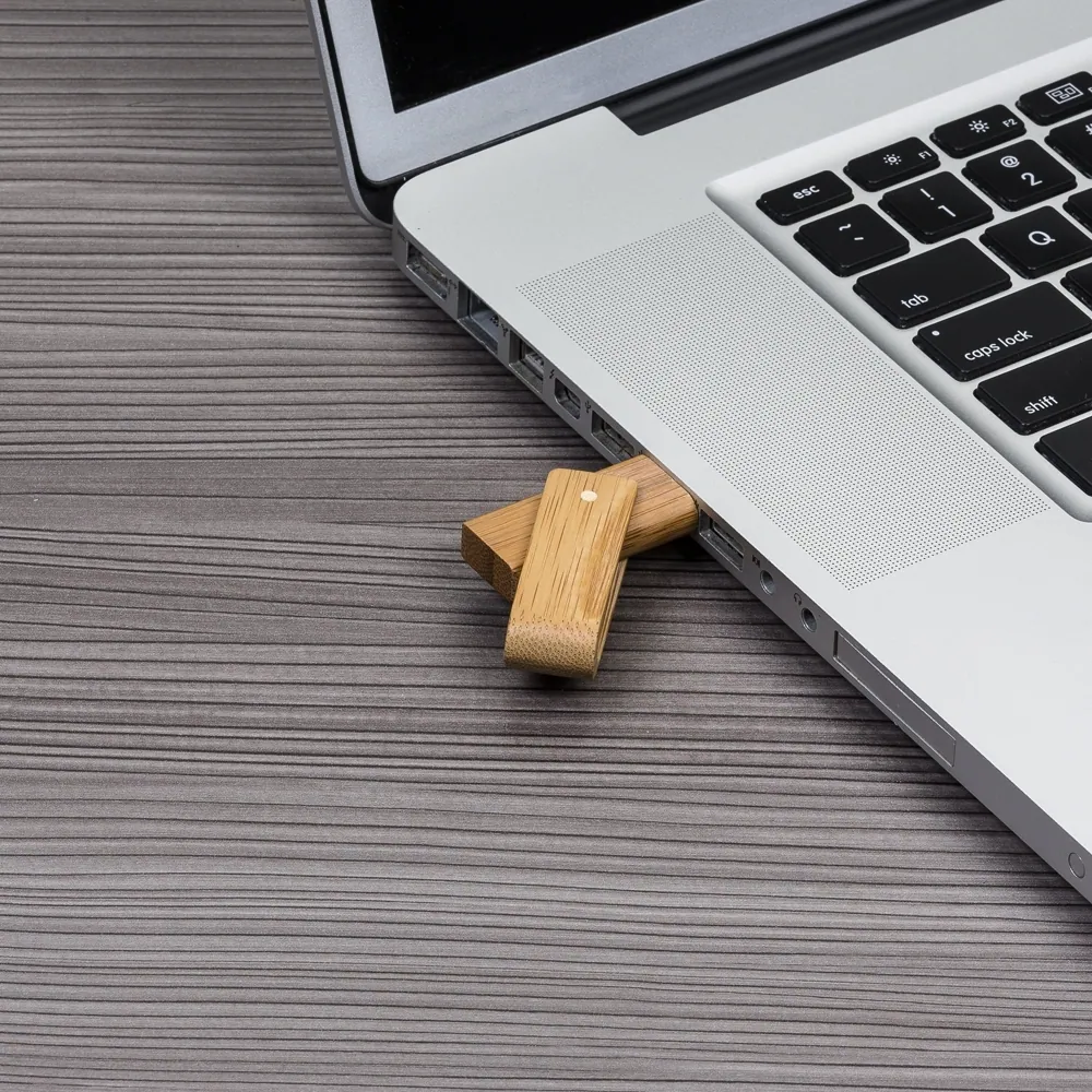 Pen Drive Giratório Bambu 4GB/8GB/16GB/32GB - Thumbnail 3
