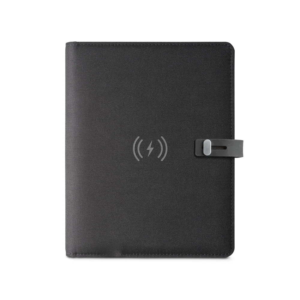 ELEVATE A5 FOLDER. Pasta A5 em 300D poliéster 100% reciclado com carregador por indução embutido (5.000 mAh) e bloco com páginas pautadas - Thumbnail 2
