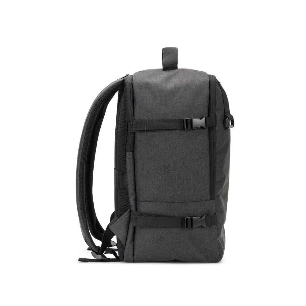 CIES. Mochila desenvolvida para cumprir as dimensões exigidas pelas companhias aéreas em poliéster reciclado 600D de alta densidade com acabamento repelente à água (20 L) - Thumbnail 4
