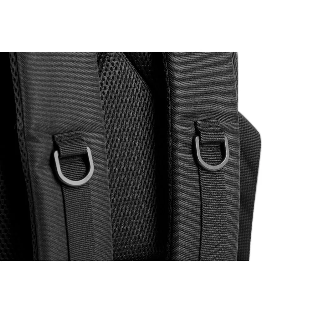 EDINBURGH BPACK. Mochila estilo militar em poliéster reciclado 600D de alta densidade, com bolso para notebook (17.3") 21 L - Thumbnail 7