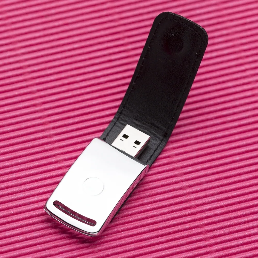 Pen Drive de Couro 4GB/8GB/16GB/32GB - Thumbnail 2