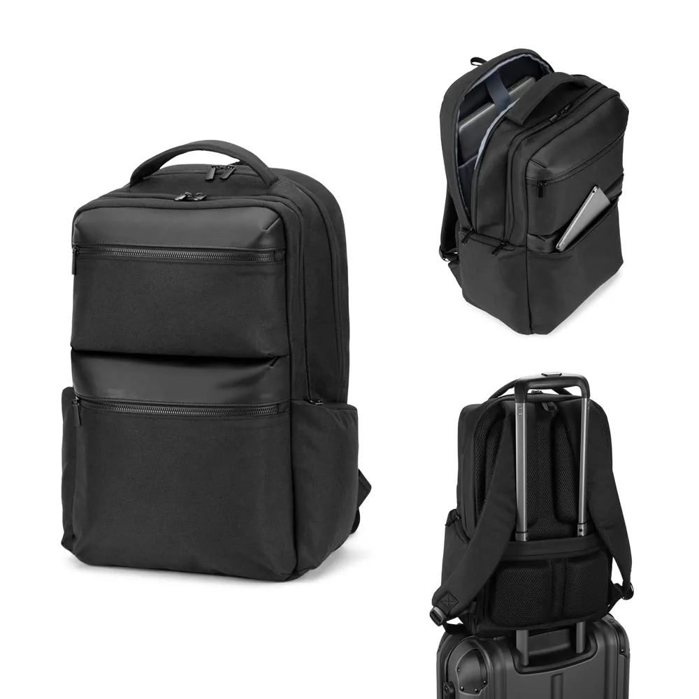 COPENHAGEN. Mochila em twill reciclado resistente à água com dois bolsos frontais de grande dimensão (17.3")