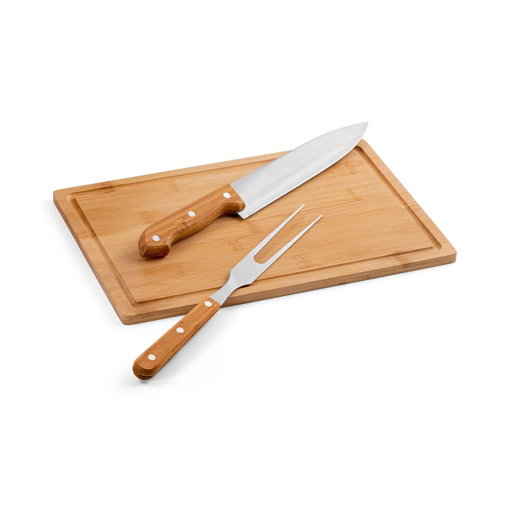ALIOLI BOARD. Kit churrasco em caixa kraft com tábua em bambu e 2 utensílios em aço inox e bambu - Thumbnail 2