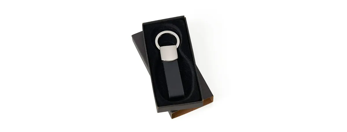 Chaveiro Em Metal E Material Sintético Preto Redondo
