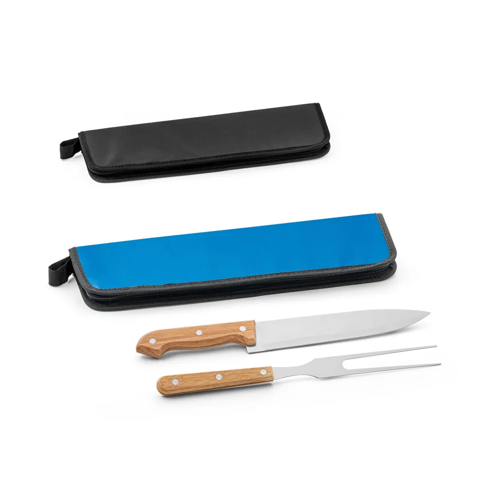 CUBAT. Kit churrasco em estojo de 210D com 2 utensílios em aço inox e madeira Seringueira