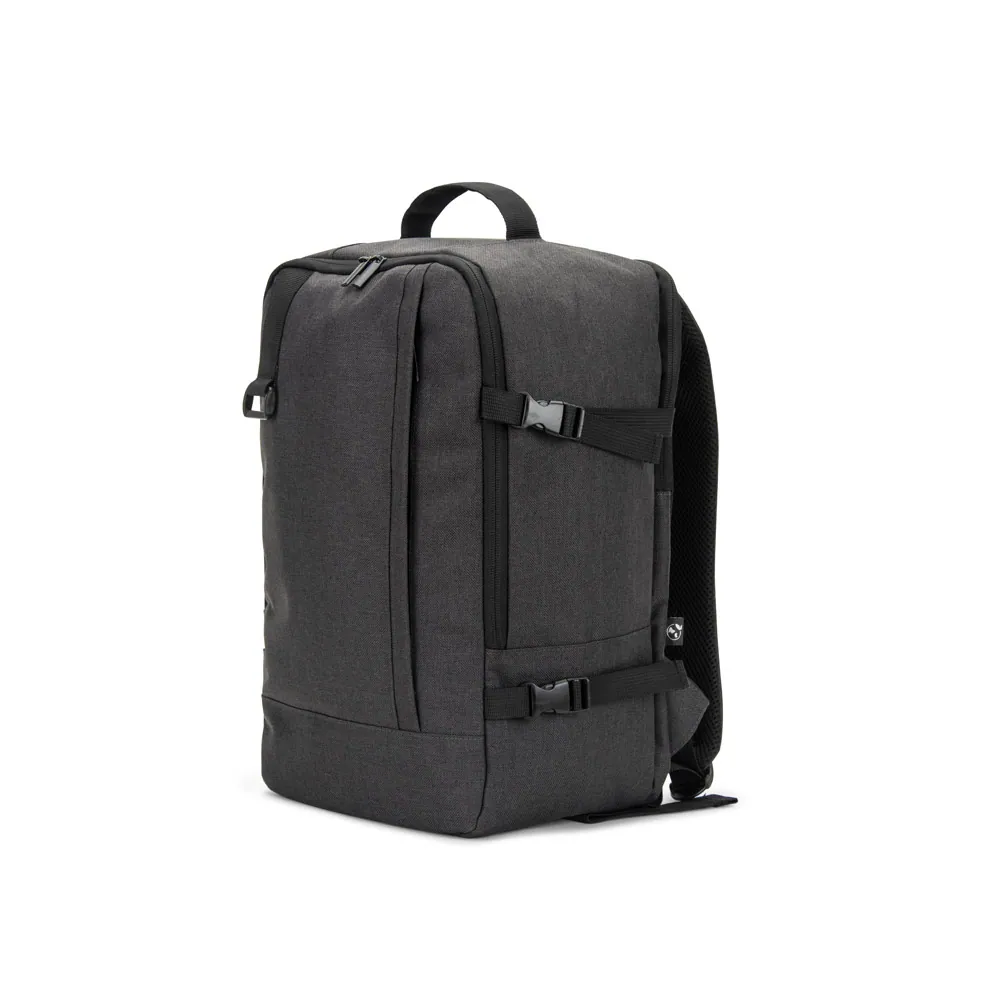 CIES. Mochila desenvolvida para cumprir as dimensões exigidas pelas companhias aéreas em poliéster reciclado 600D de alta densidade com acabamento repelente à água (20 L) - Thumbnail 7