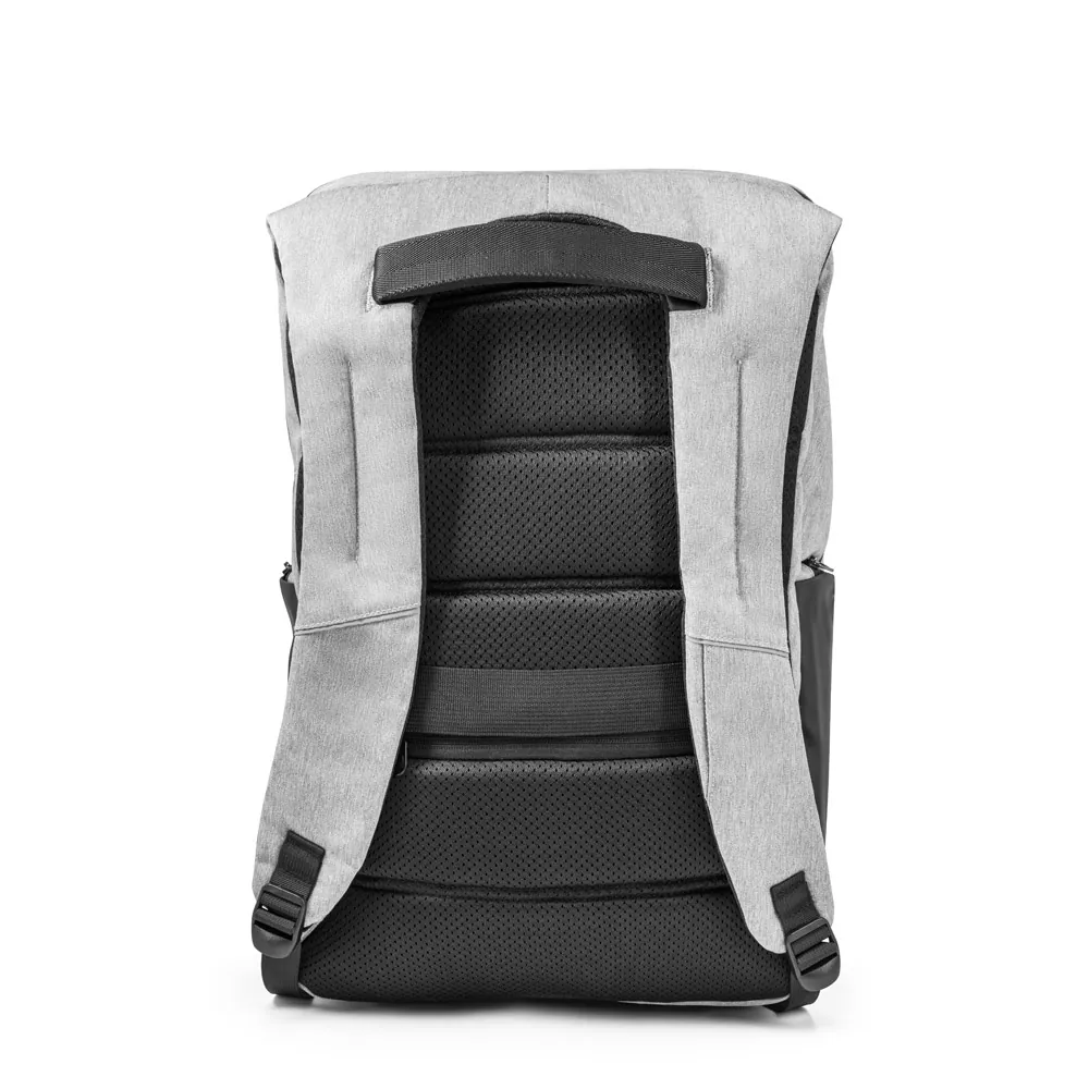 LYON. Mochila para notebook (17") em 900D e Tarpaulin (30 L) - Thumbnail 3