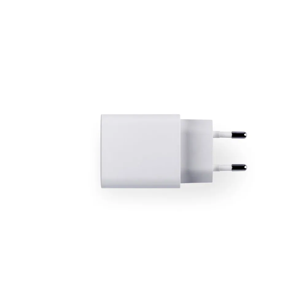 WEGENER. Adaptador de corrente com porta USB-A 18W e USB-C 20W em ABS 100% reciclado - Thumbnail 2
