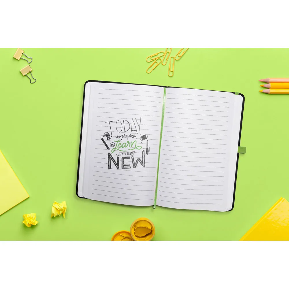 CORBIN. Caderno A5 de capa dura em c.sintético, com páginas pautadas - Thumbnail 8